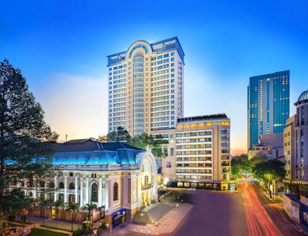 Khách sạn Caravelle Saigon