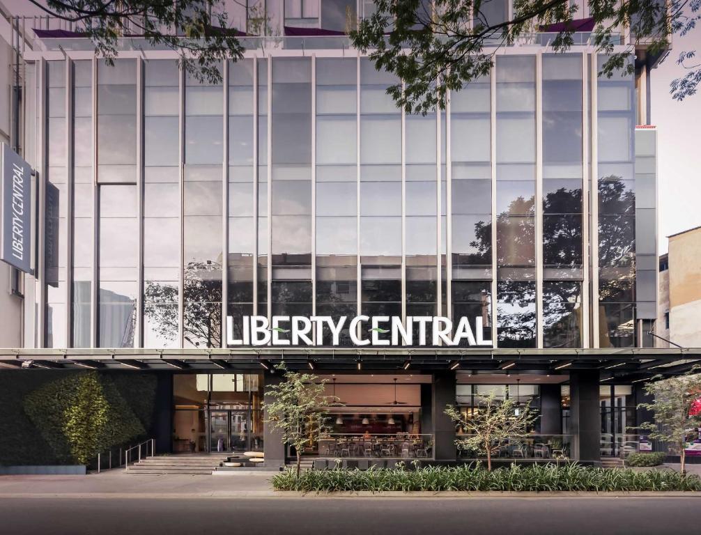 Liberty Central Saigon Citypoint Hotel